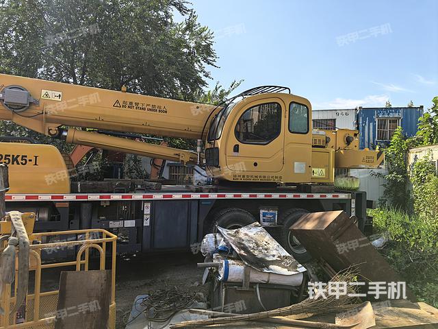 整机左侧（设备外观及核心部件）