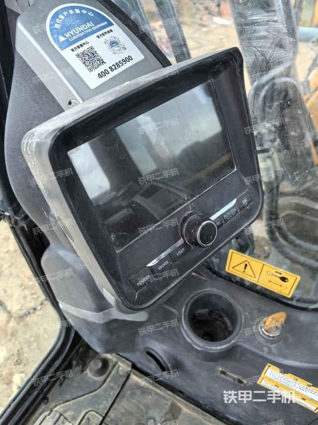 显示屏 （驾驶室部分）