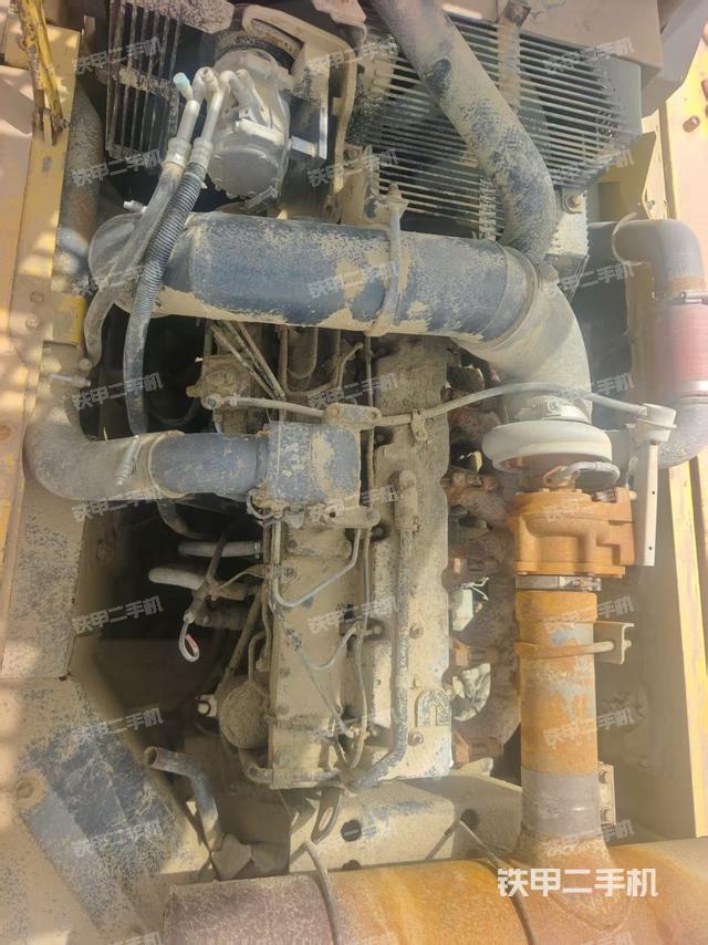 发动机整体俯视（整机外观）