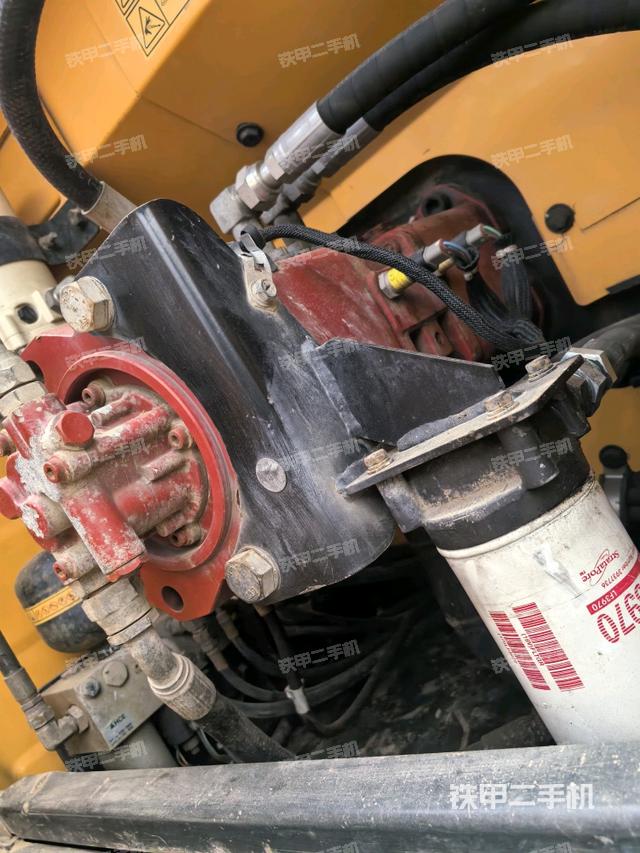 液压泵斜45 左（大件舱室）