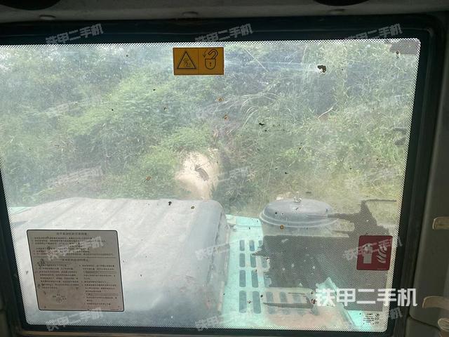 座椅后部（駕駛室部分）