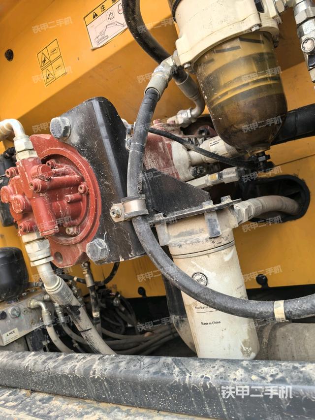 液压泵斜45 左（大件舱室）