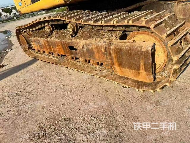 单侧履带整体（整机外观）