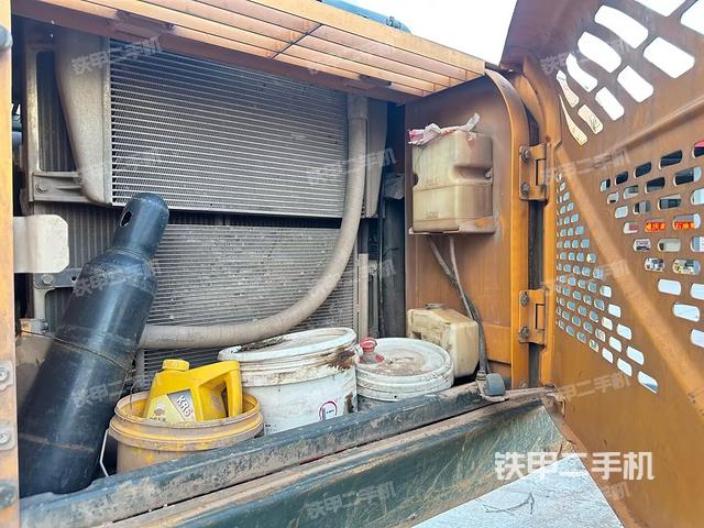 散热器正面（大件舱室）