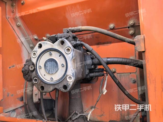 電瓶（大件艙室）