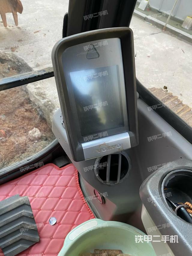 顯示屏?（駕駛室部分）