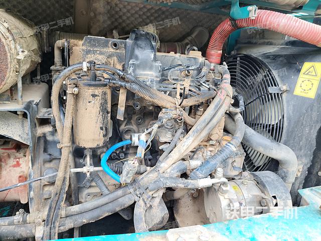 发动机整体俯视（整机外观）