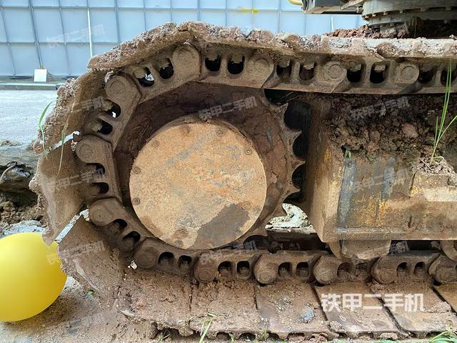 左驅(qū)動(dòng)輪（行走機(jī)構(gòu)）