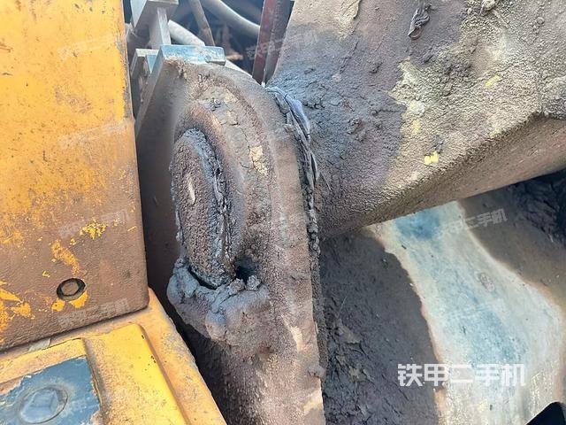 大臂根部 斜视（工作和回转装置）