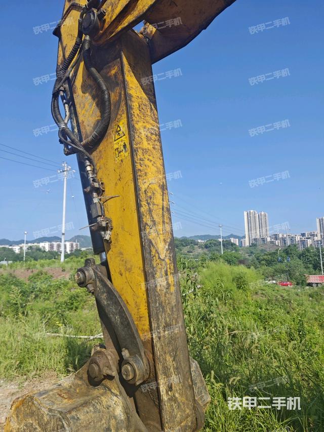 小臂整體左后（工作和回轉(zhuǎn)裝置）