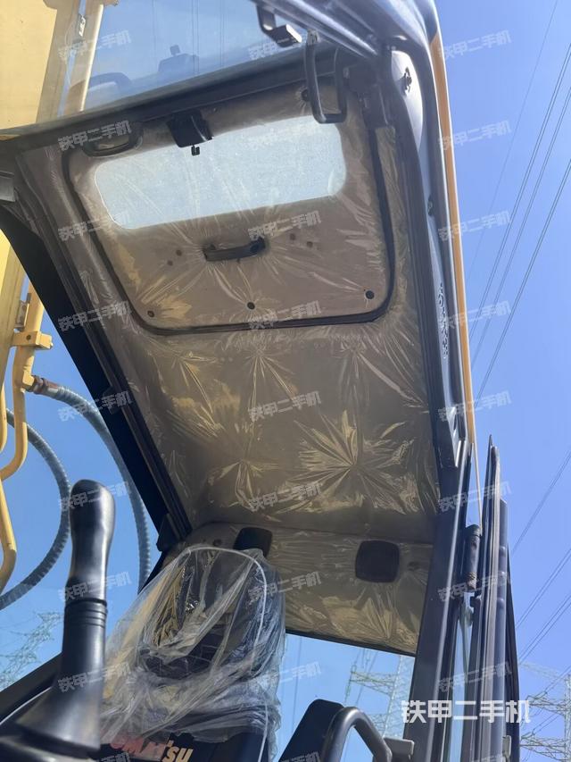 座椅后部（駕駛室部分）