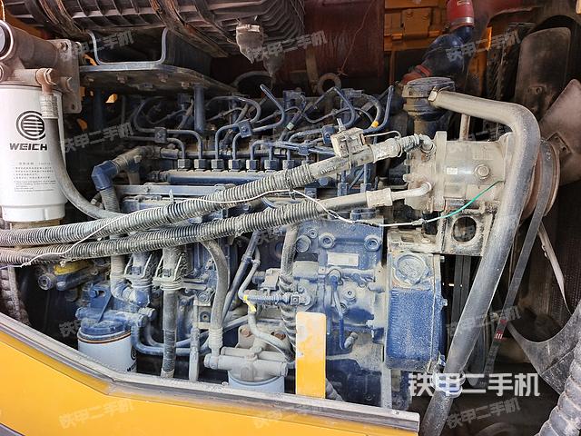 发动机左侧（整机外观及大件）