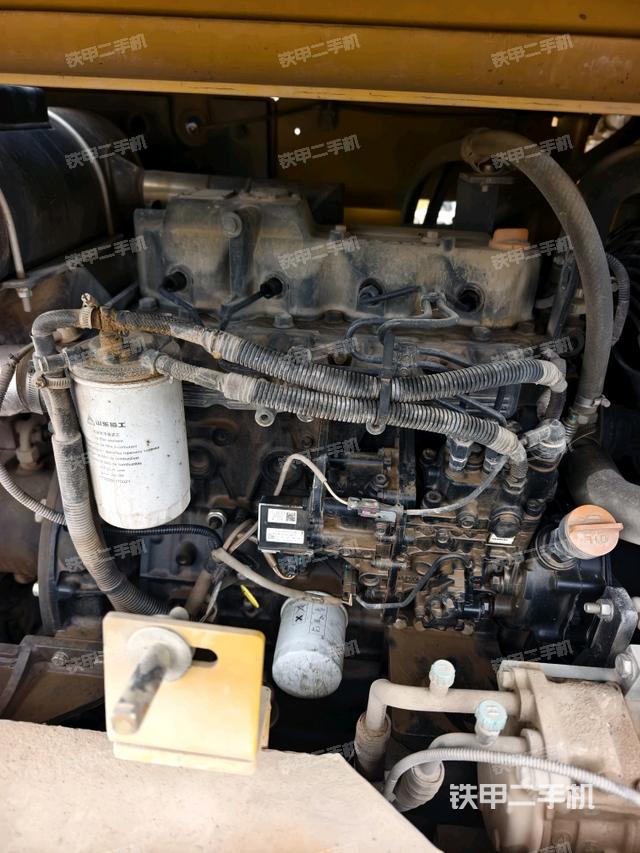 发动机整体俯视（整机外观）