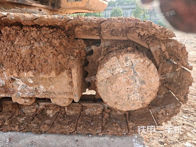 左導(dǎo)向輪（行走機(jī)構(gòu)）