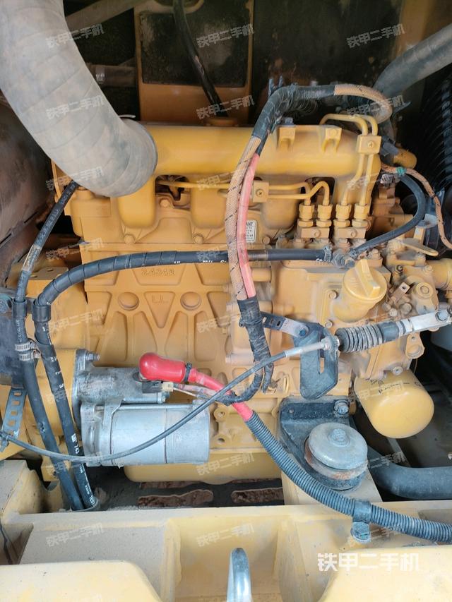 發(fā)動(dòng)機(jī)整體俯視（整機(jī)外觀）