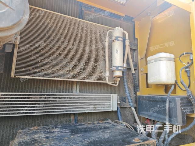 散热器正面（大件舱室）