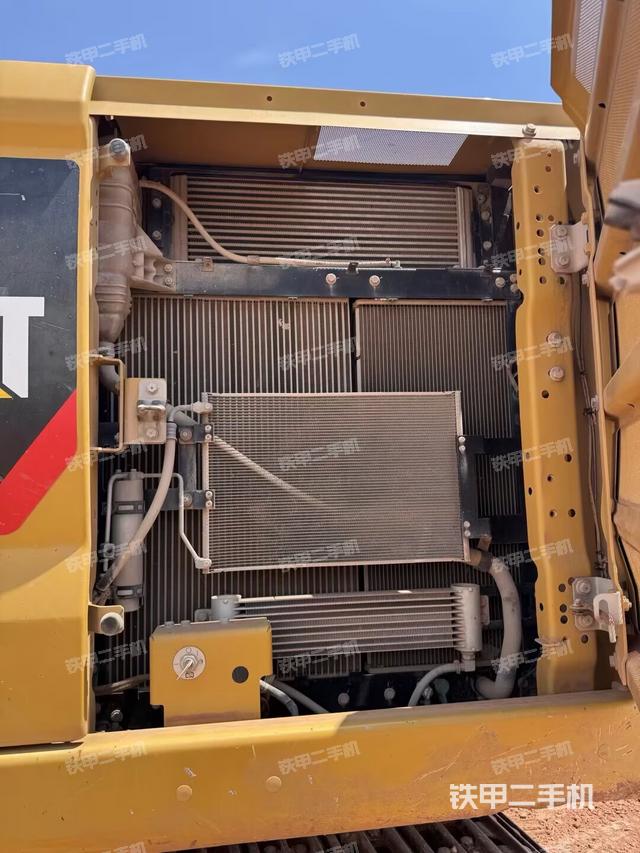 散热器正面（大件舱室）