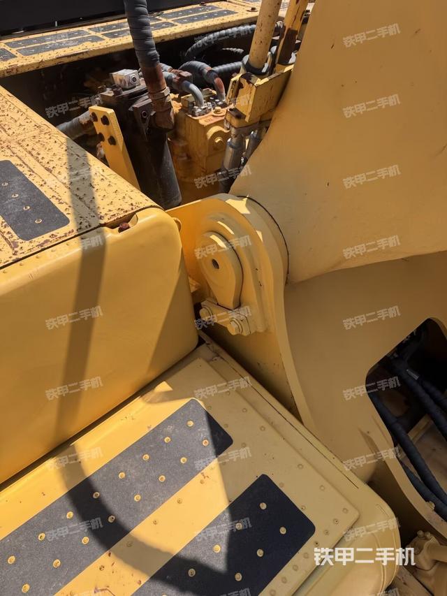 大臂根部?斜視（工作和回轉裝置）