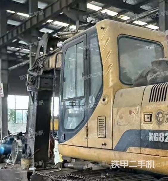 駕駛室整體（整機外觀）