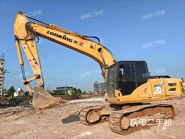 龍工LG6225E挖掘機(jī)