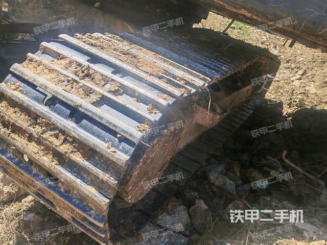 左側(cè)履帶整體?（行走機(jī)構(gòu)）