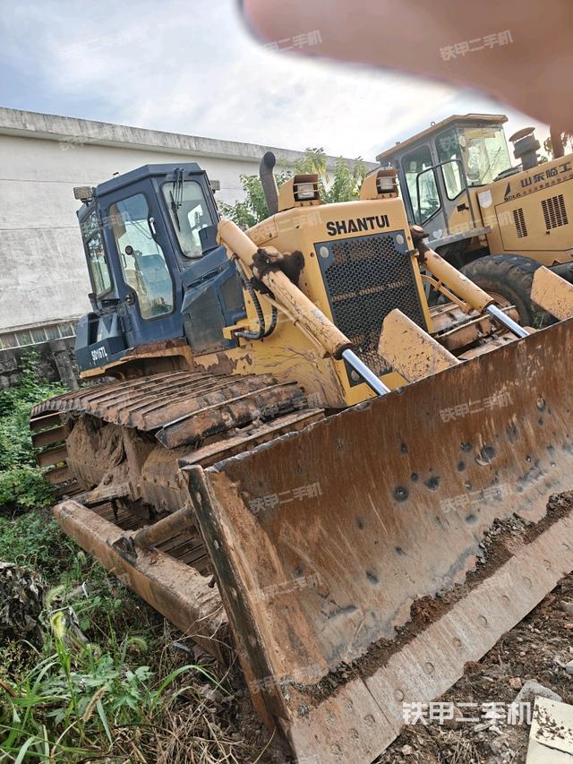 右后45°（推土机整车外观）
