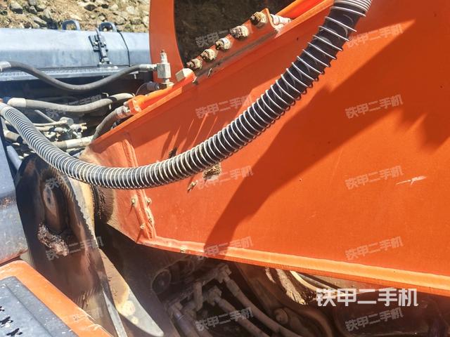 大臂根部?斜視（工作和回轉(zhuǎn)裝置）