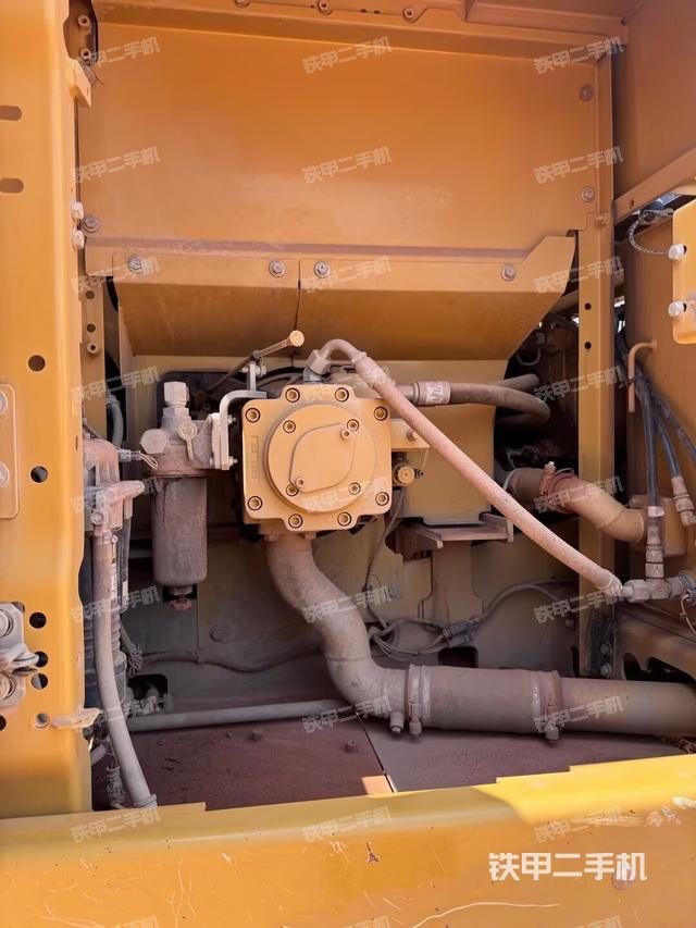 液压泵室（大件舱室）