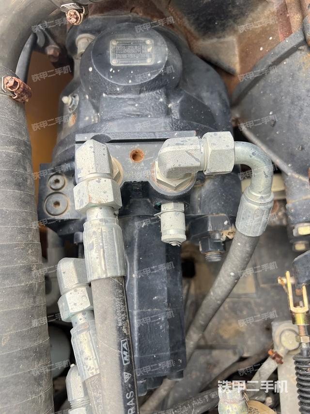 液壓泵室（大件艙室）