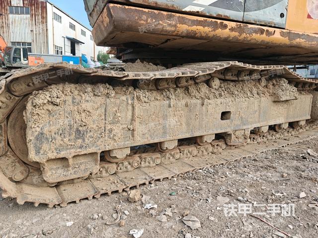 右側(cè)行走馬達(dá)蓋板（行走機(jī)構(gòu)）