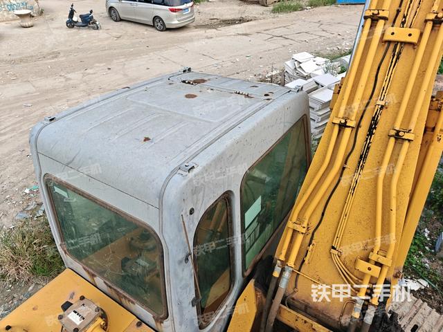 駕駛室頂部俯視（上車部件）