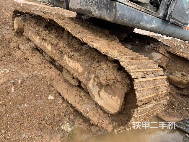 单侧履带整体（整机外观）