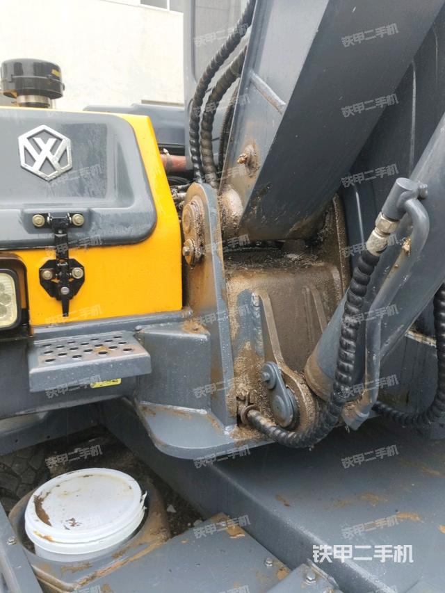 大臂根部?斜（工作和回轉裝置）