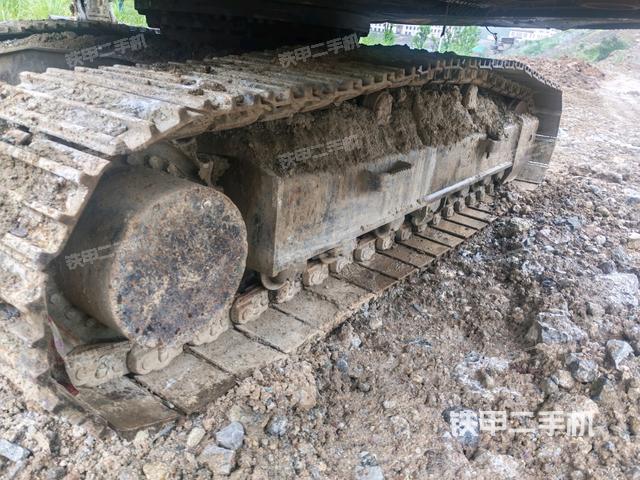 右側(cè)履帶整體（行走機(jī)構(gòu)）