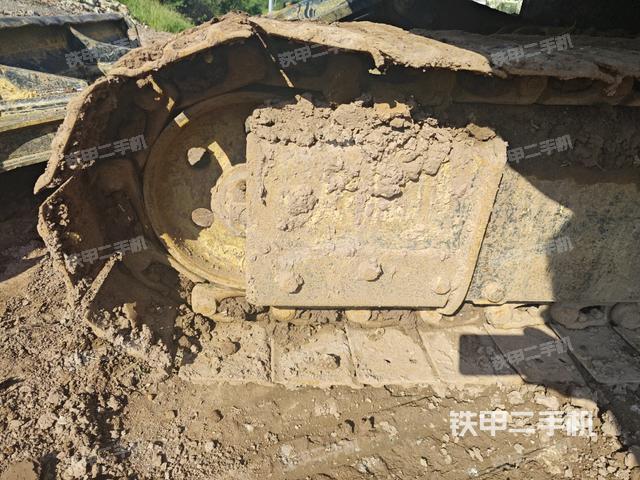 右導(dǎo)向輪（行走機(jī)構(gòu)）