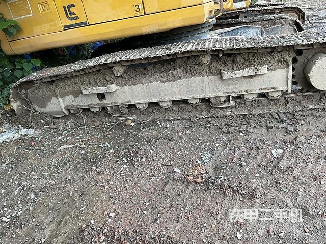 单侧履带整体（整机外观）