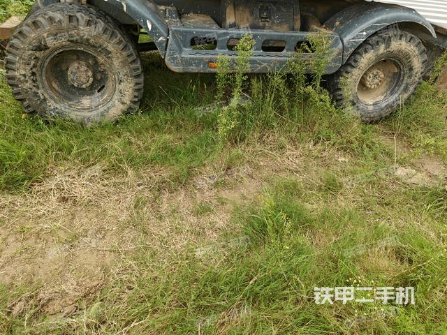 單側(cè)履帶整體（整機(jī)外觀）