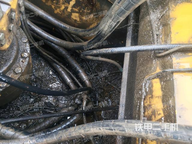 驾驶室顶部俯视（上车部件）