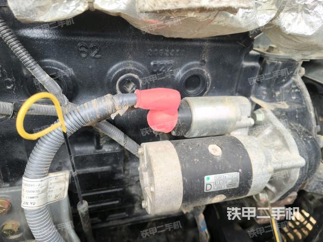 回轉(zhuǎn)馬達(dá)（上車部件）