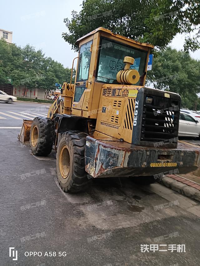 駕駛室工作臺（整機(jī)外觀及大件）