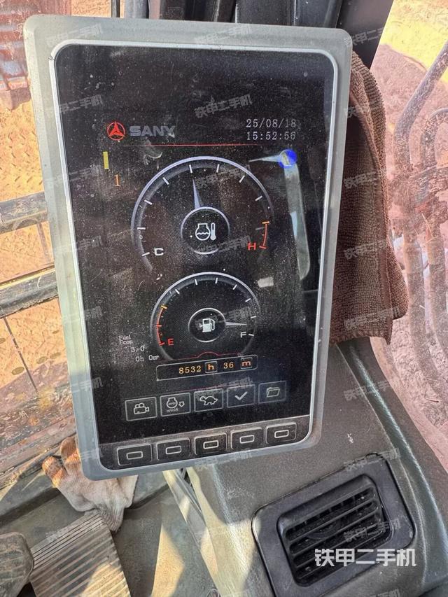 顯示屏?（駕駛室部分）