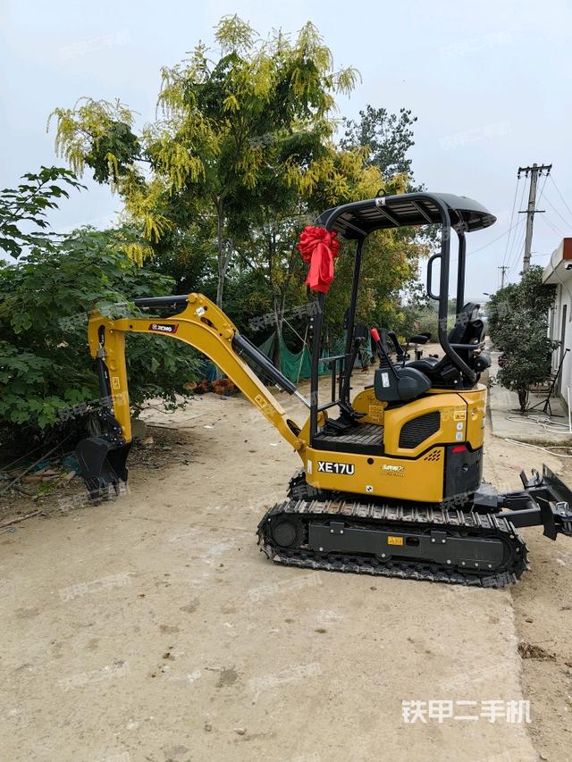 徐工XE17U挖掘機(jī)