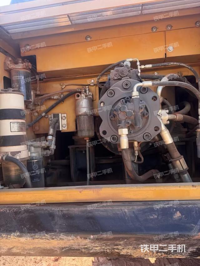 液壓泵室（大件艙室）