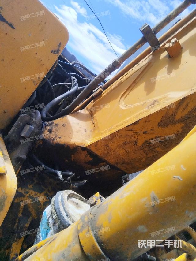 大臂根部?斜視（工作和回轉(zhuǎn)裝置）