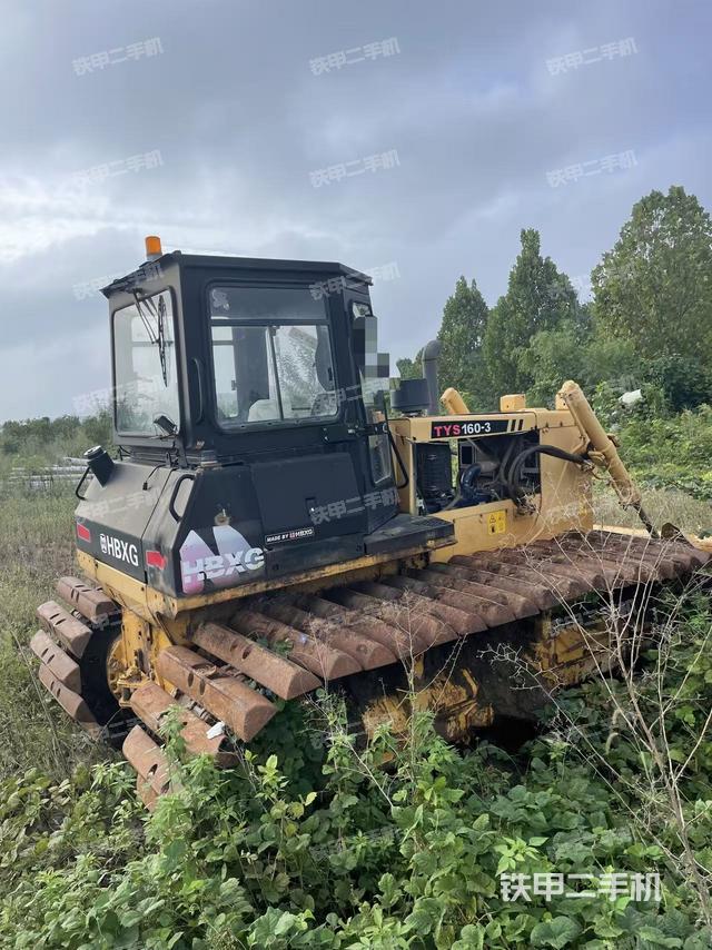 整機(jī)右后45°（設(shè)備外觀及核心部件）