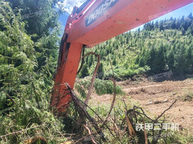 大臂整體?右側(cè)（工作和回轉(zhuǎn)裝置）