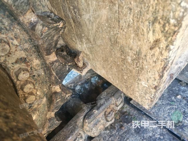 左導(dǎo)向輪（行走機(jī)構(gòu)）