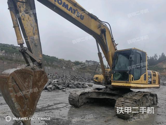 小松PC240LC-8M0挖掘機