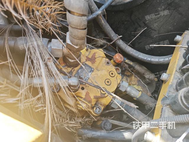 回轉(zhuǎn)馬達(dá)（上車部件）