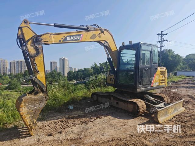 三一重工SY70C挖掘機(jī)